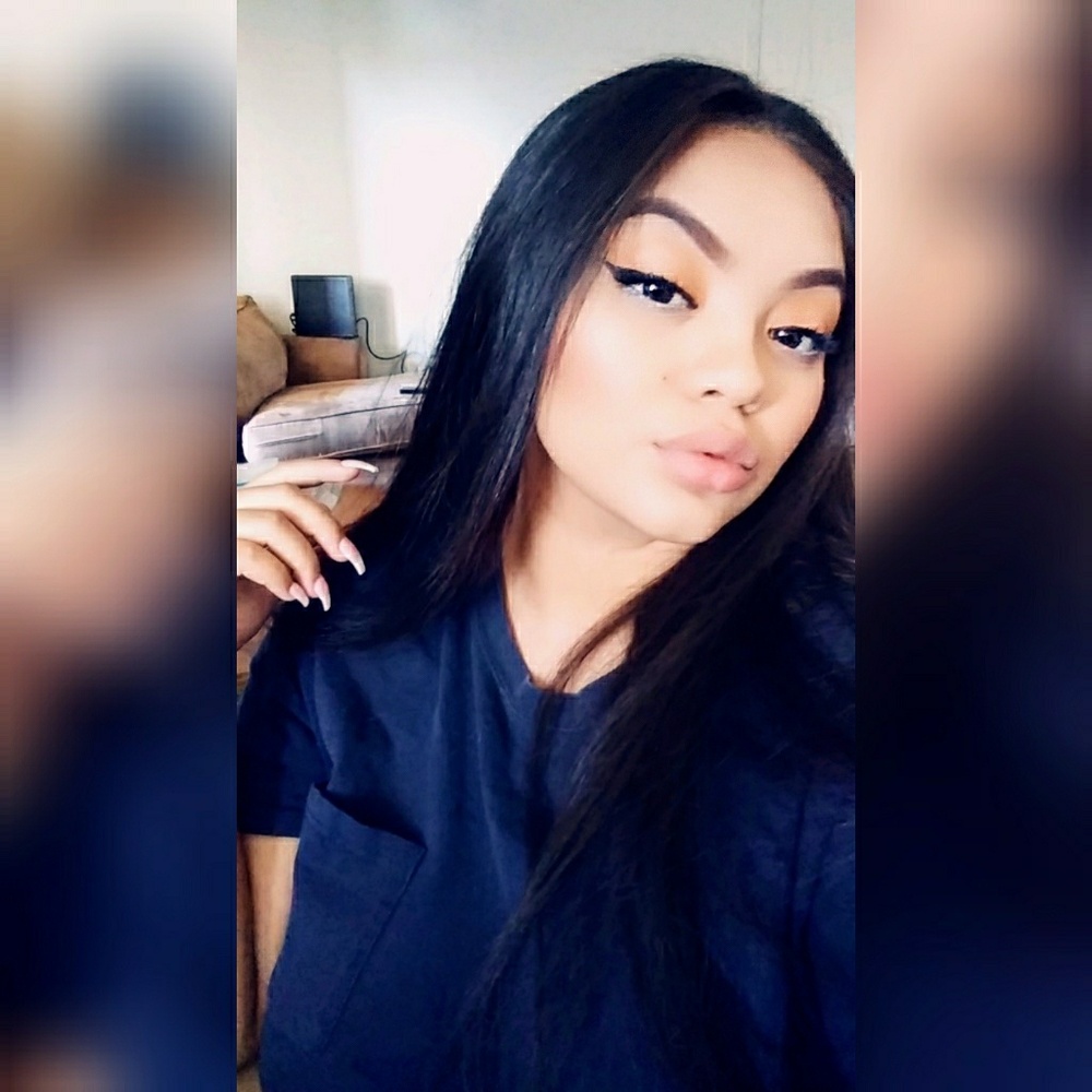 Meet your Posher, Alecz